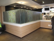 <p>Visuals Indoor</p>
<p>McDonald's: print op zandstraal</p>